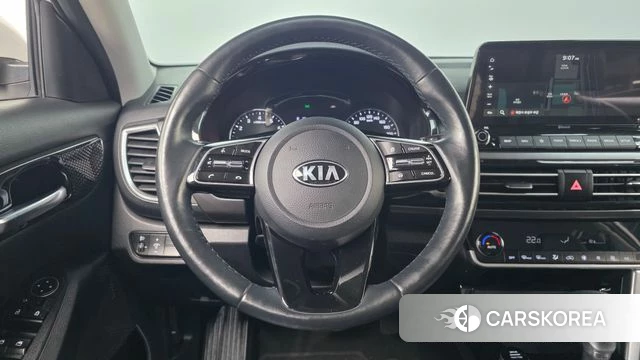 Kia Seltos 2020 Белый из Кореи, фото 5