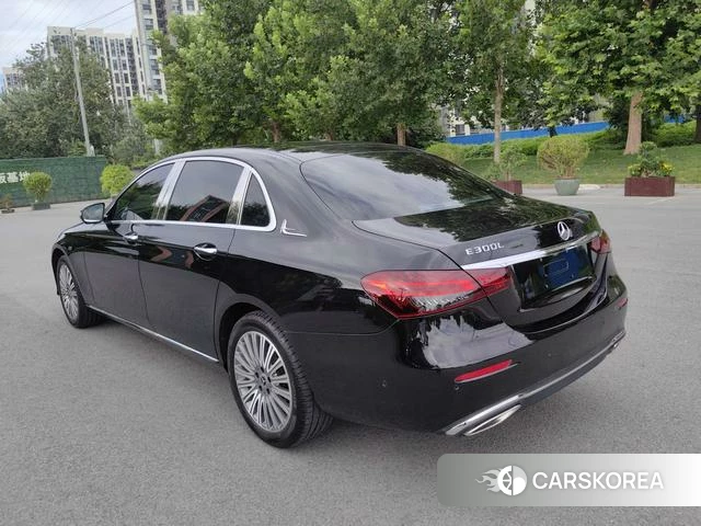 Mercedes-Benz E-Class 2021 Черный из Китая, фото 5