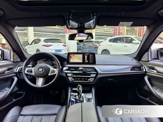 BMW 5 series 2021 Темно-серый из Китая, фото 5