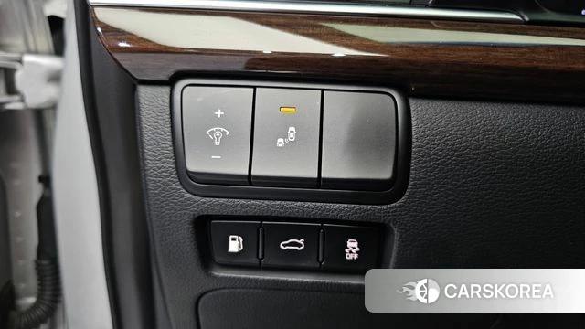 Kia Come New K7 2018 Серебряный из Кореи, фото 5