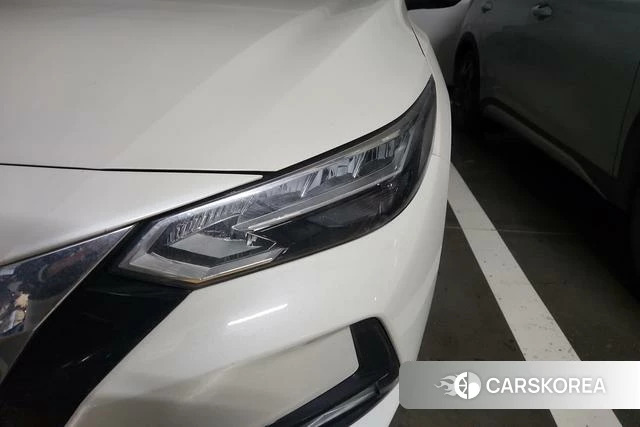 Nissan Sylphy 2021 Белый из Китая, фото 5
