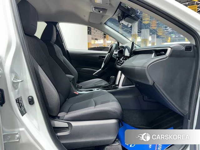 Toyota Corolla 2024 Белый из Китая, фото 5