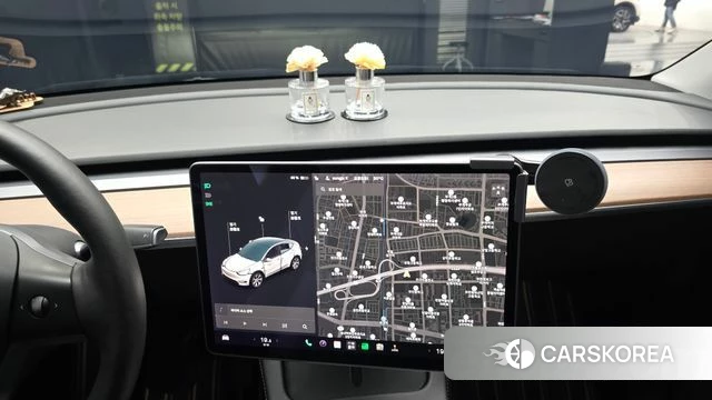 Tesla Model Y 2021 Белый из Кореи, фото 5