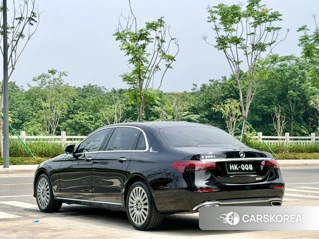 Mercedes-Benz E-Class 2023 Черный из Китая, фото 5