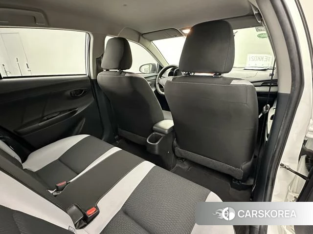 Toyota Yaris L 2020 Белый из Китая, фото 5