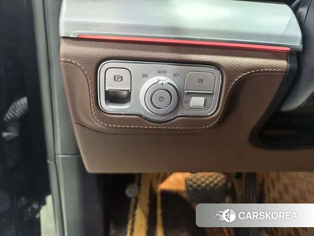 Mercedes-Benz GLE 2023 Черный из Китая, фото 5