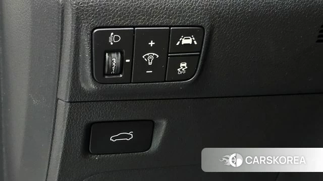 Kia K5 3rd generation 2022 Белый из Кореи, фото 5