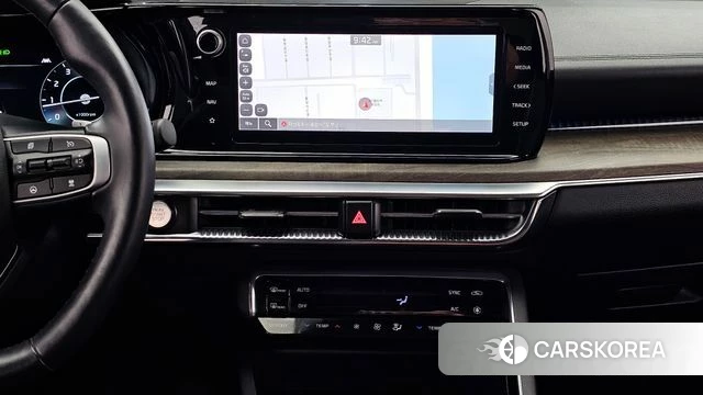 Kia K5 3rd generation 2023 Белый из Кореи, фото 5