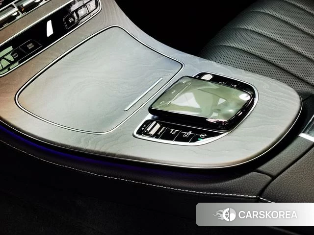 Mercedes-Benz E-Class 2021 Черный из Китая, фото 5