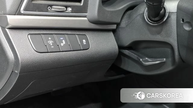 Hyundai Avante AD 2018 Серебряный из Кореи, фото 5