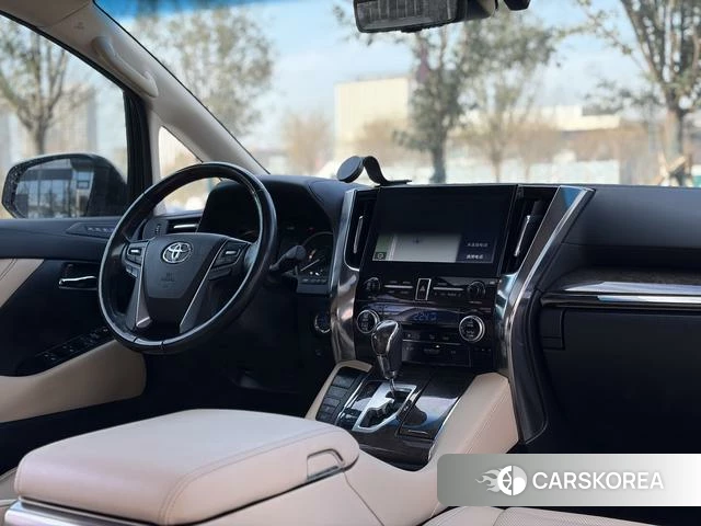 Toyota Vellfire 2021 Белый из Китая, фото 5