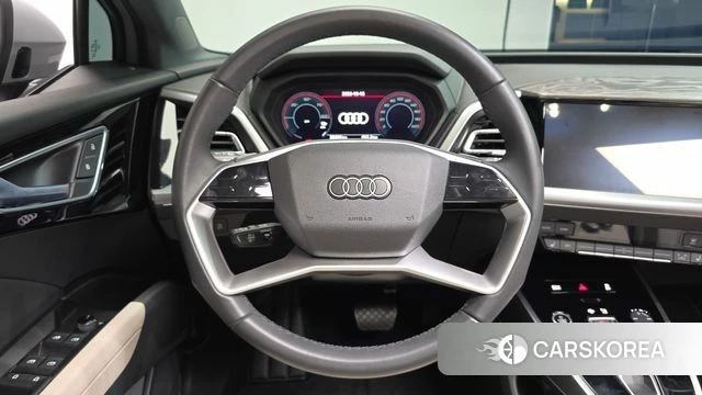 Audi Q4 e-Tron (F4) 2025 Серый из Кореи, фото 5