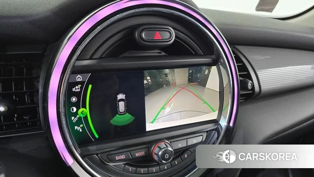Mini Cooper 2021 Жемчужный цвет из Кореи, фото 5