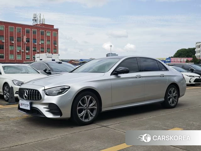 Mercedes-Benz E-Class 2021 Серебристо-серый из Китая, фото 5