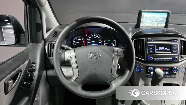 Hyundai The New Grand Starex 2019 Серебристо-серый из Кореи, фото 5