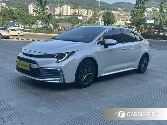 Toyota Levin 2021 Белый из Китая, фото 5