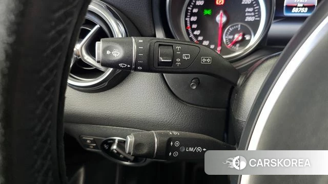Mercedes-Benz GLA-Class X156 2018 Белый из Кореи, фото 5