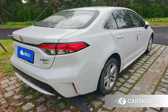 Toyota Levin 2021 Белый из Китая, фото 5