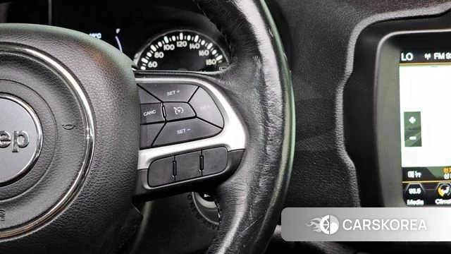 Jeep Renegade 2018 Светло-зеленый из Кореи, фото 5