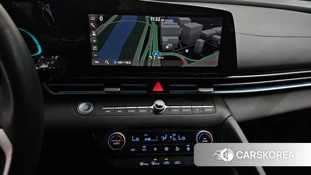 Hyundai The New Avante (CN7) 2023 Белый из Кореи, фото 5