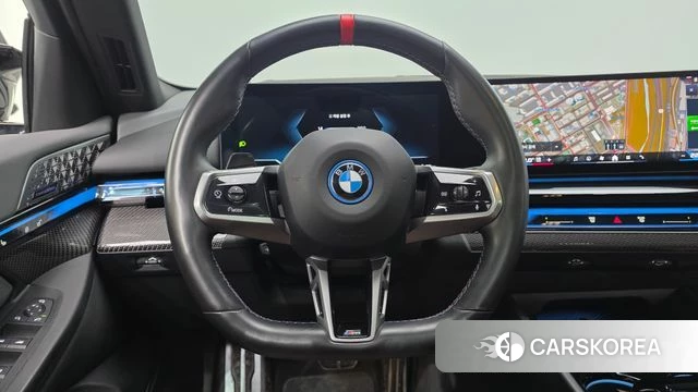 BMW i5 (G60) 2024 Белый из Кореи, фото 5
