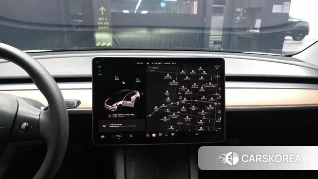 Tesla Model 3 2021 Белый из Кореи, фото 5