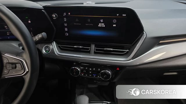 Chevrolet (GM Daewoo) Trax Crossover 2023 Белый из Кореи, фото 5