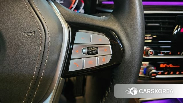 BMW 5 Series (G30) 2023 Черный из Кореи, фото 5