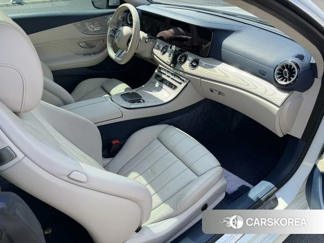 Mercedes-Benz E-Class 2021 Белый из Китая, фото 5