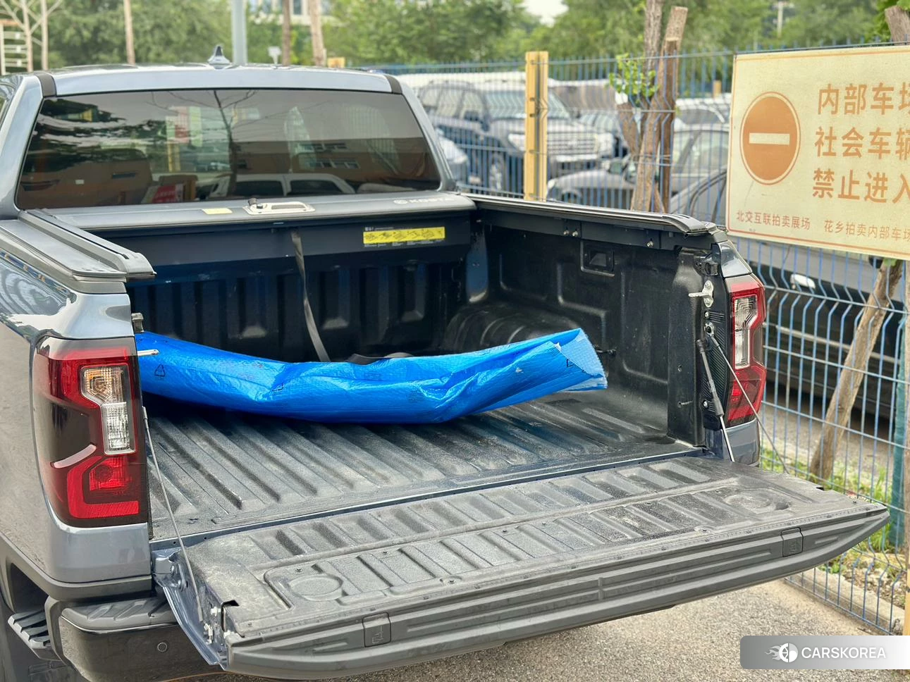 Ford Ranger 2023 Темно-серый из Китая, фото 5