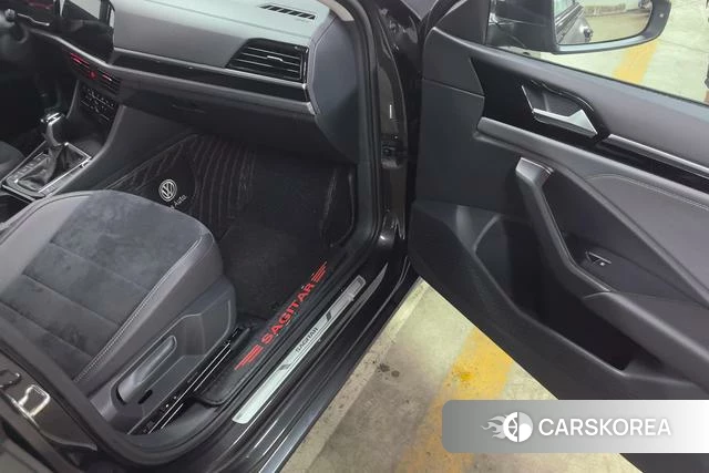 Volkswagen Sagitar 2021 Темно-серый из Китая, фото 5