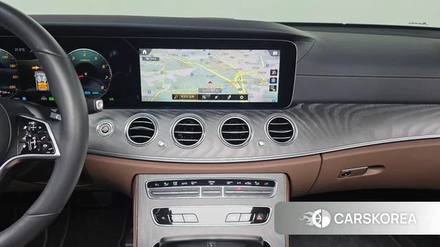 Mercedes-Benz E-Class W213 2022 Серебряный из Кореи, фото 5