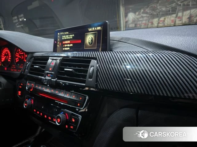 BMW 3 Series (F30) 2018 Белый из Кореи, фото 5