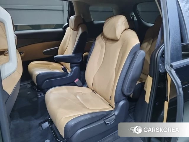 Kia Carnival 4th generation 2023 Черный из Кореи, фото 5