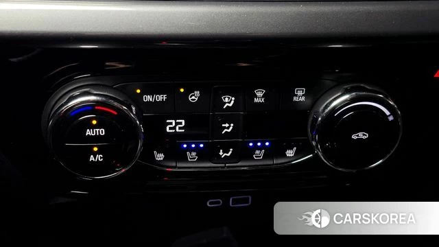Chevrolet (GM Daewoo) Trax Crossover 2023 Белый из Кореи, фото 5