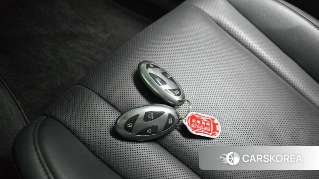Hyundai Grandeur Hybrid (GN7) 2023 Черный из Кореи, фото 5
