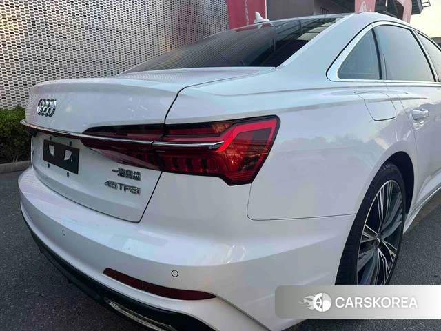 Audi A6L 2020 Белый из Китая, фото 5