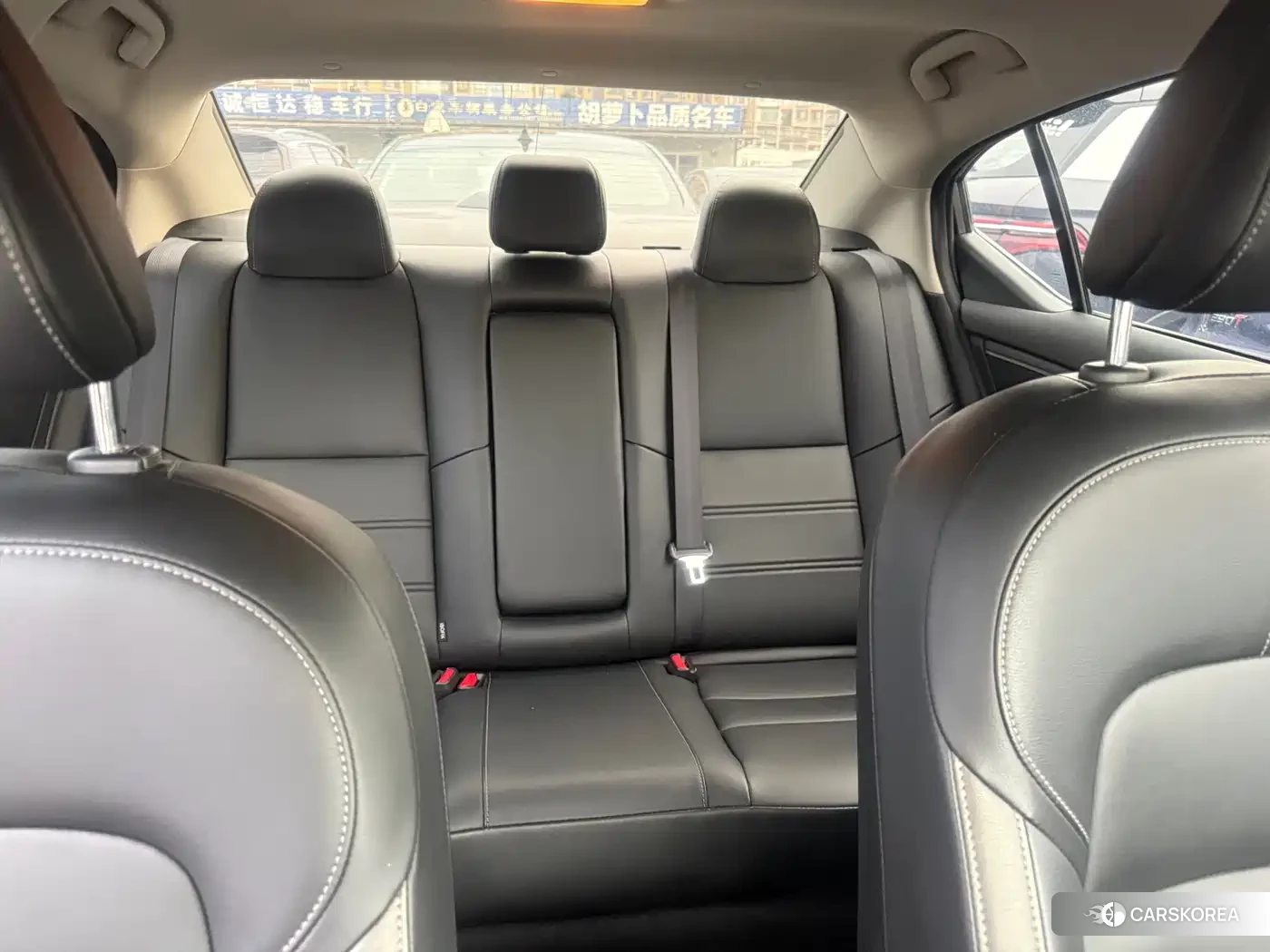 Nissan Sylphy 2023 Silver/gray из Китая, фото 5