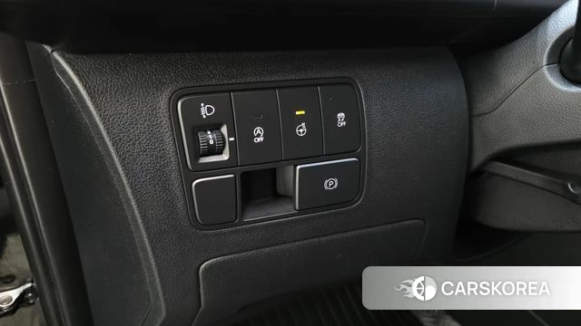 Hyundai Staria 2022 Черный из Кореи, фото 5