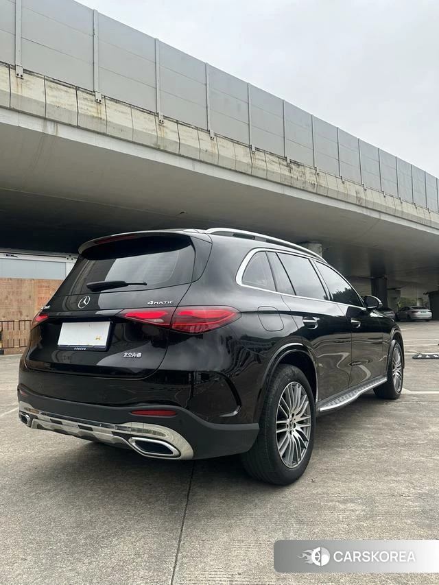 Mercedes-Benz GLC 2023 Черный из Китая, фото 5