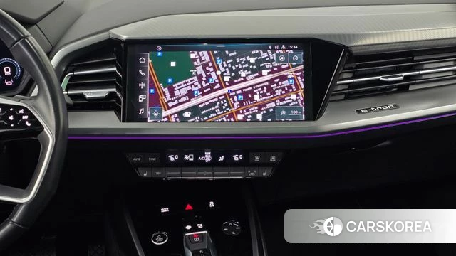 Audi Q4 e-Tron (F4) 2022 Белый из Кореи, фото 5