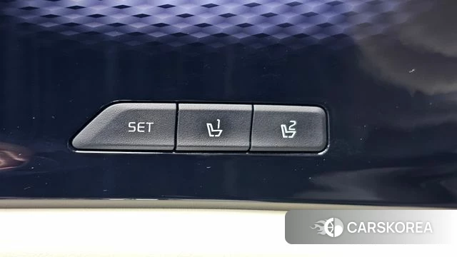 Kia Carnival 4th generation 2023 Черный из Кореи, фото 5
