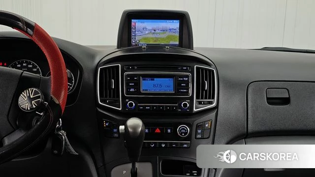 Hyundai The New Grand Starex 2019 Белый из Кореи, фото 5
