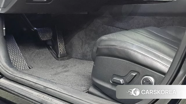 Genesis G80 (RG3) 2022 Черный из Кореи, фото 5