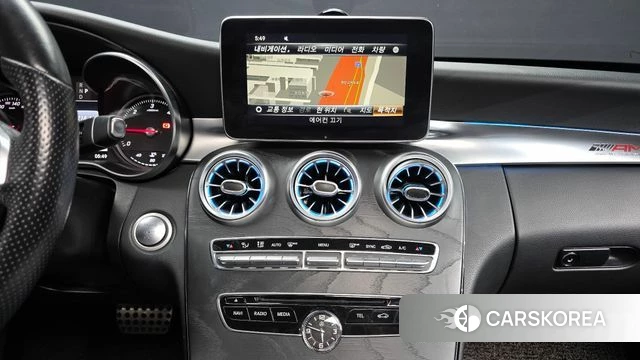 Mercedes-Benz C-Class W205 2018 Белый из Кореи, фото 5