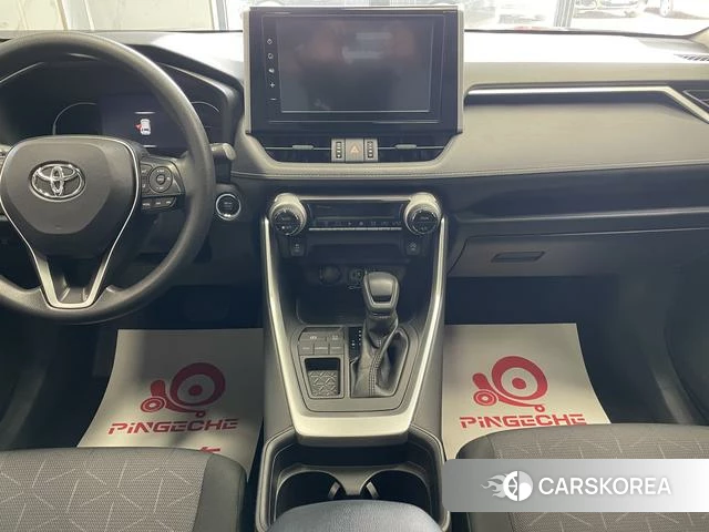 Toyota RAV4 2020 Черный из Китая, фото 5