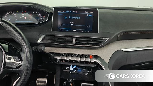 Peugeot 3008 second generation 2021 Черный из Кореи, фото 5