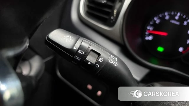 Kia The New Carens 2018 Серебряный из Кореи, фото 5