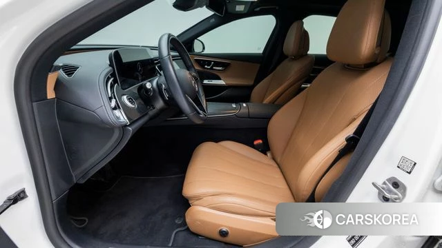 Mercedes-Benz E-Class W214 2024 Белый из Кореи, фото 5