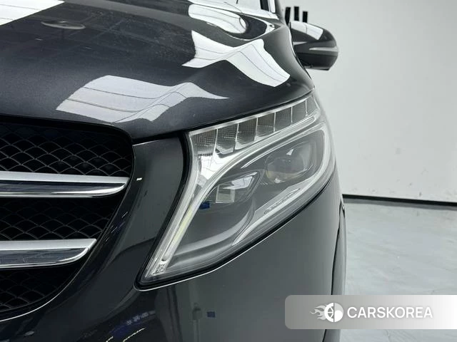 Mercedes-Benz V-Class 2021 Черный из Китая, фото 5